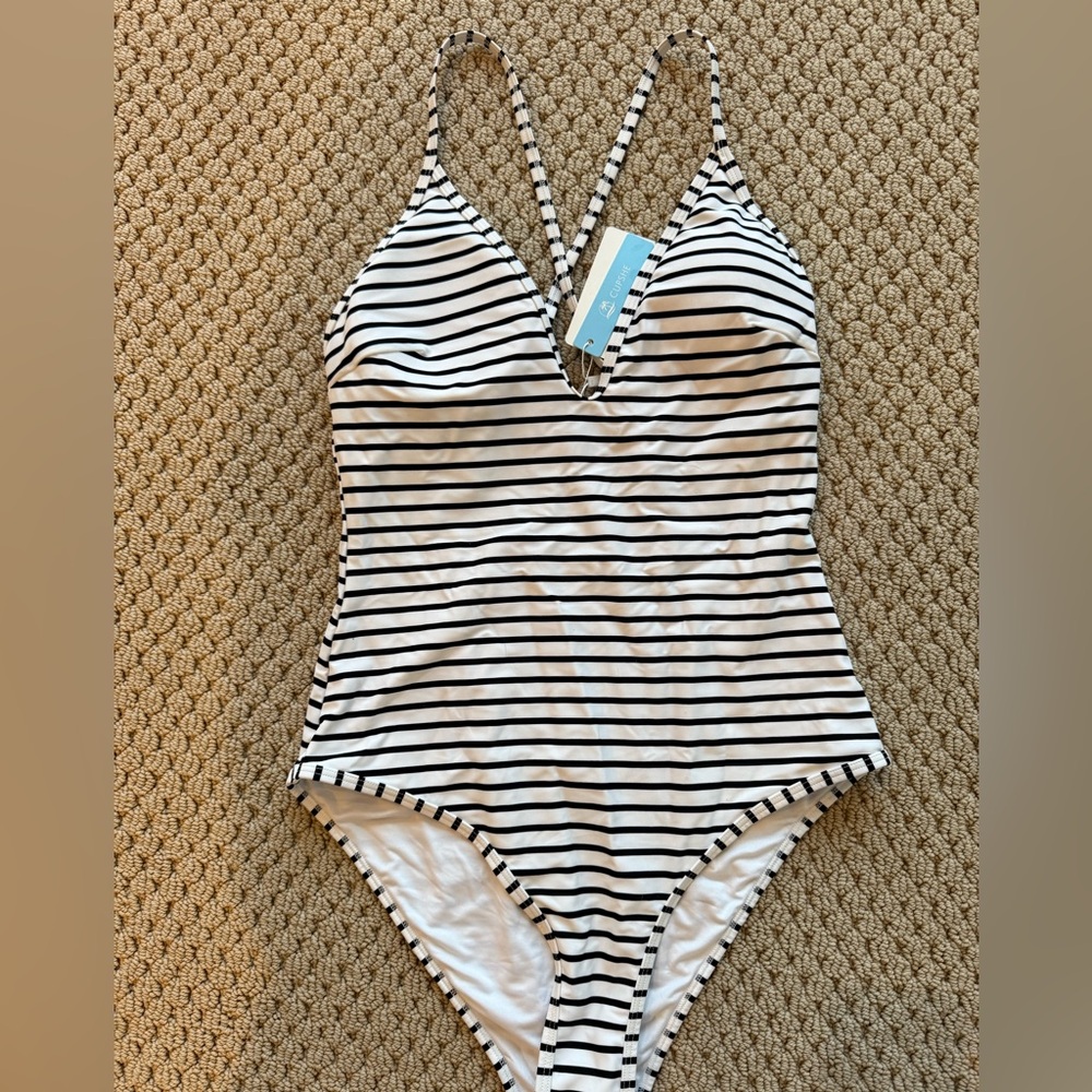 NWT Cupshe Striped Swim
